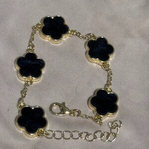 Women's Flower Clover Bracelet OS - Black
